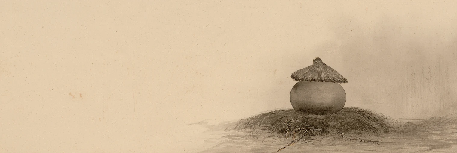 Korean ink-wash painting on aged hanji paper of a small round clay jar in the right part of the sheet, its mouth covered with a pointed cap of thatched rice straw, the jar resting on a low mound of dry straw with one bent stalk of ripe rice lying across its foot, a soft grey mist rising behind it on the right, no people and no buildings, the left half of the paper left empty in pale cream
